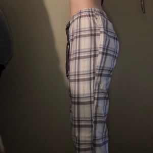 Eddie Bauer plaid/flannel loose pijama pants